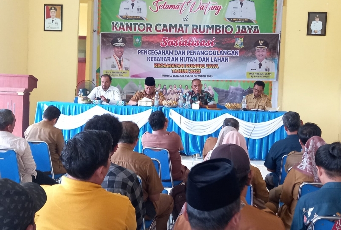 Danramil 07/ Kampar Kapten Arh Diding S Hadiri Sosialisasi Karhutla Forkopimcam Rumbio Jaya