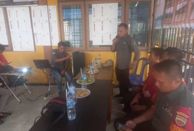Hadiri Mitigasi dan Pelatihan Bencana Alam, Babinsa Koramil 07/Kampar Paparkan Materi Bencana Alam  