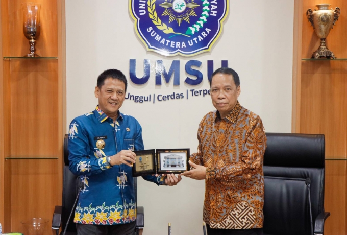 Penjabat Bupati Kampar Tandatangani MoU dengan UMSU Terkait Pengembangan SDM