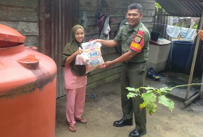 Hari ini Babinsa Masuk Dapur Sebagai Bentuk Rasa Simpatik Warga Binaan