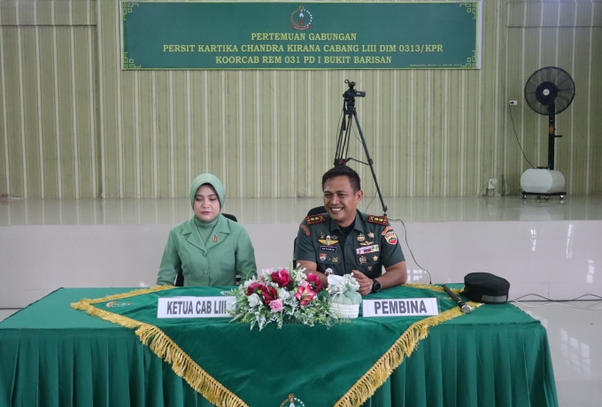 Pertemuan Gabungan Persit Kartika Chandra Kirana Cabang LIII Dim 0313/Kpr, Dandim Berikan Arahan 