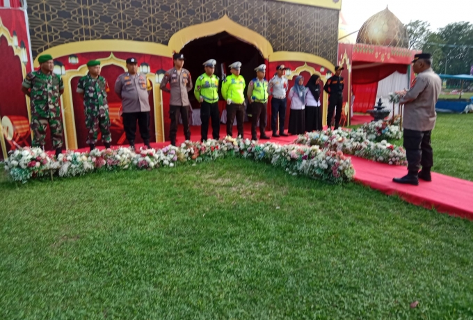 Personil Koramil 01/Bkn Laksanakan Pos Pam Lebaran Pengaman Operasi Ketupat Langcang Kuning 