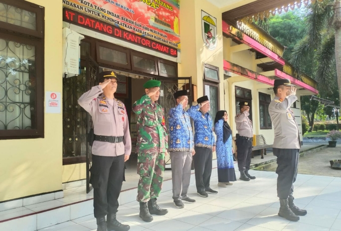 Babinsa Koramil 09/Langgam Pelda Alinansyahri Hadiri Upacara Hari kesadaran Nasional