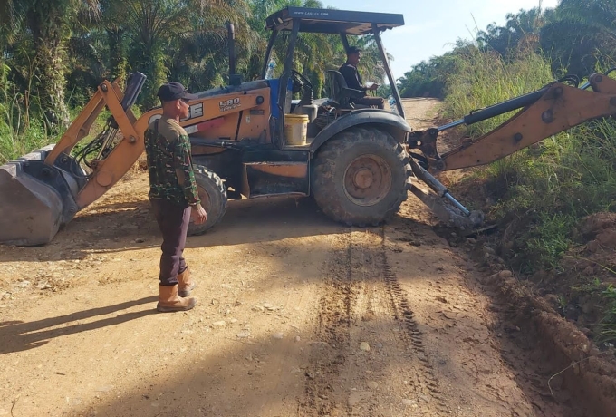 Capai 65 Persen,  Peningkatan Jalan di Desa Tanjung Belit Selatan Tak ada Kendala