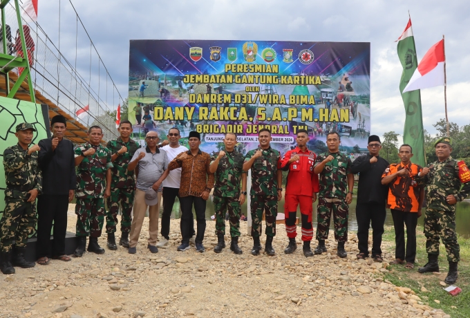 Danrem 031/WB Resmikan Jembatan 