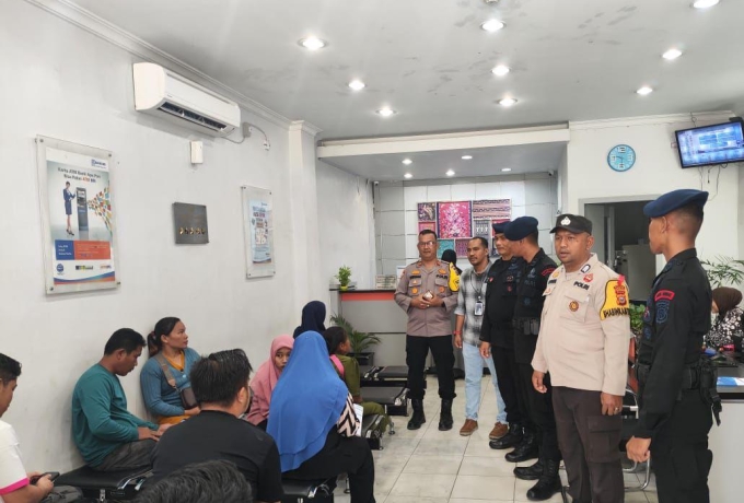 Batalyon C Pelopor saat patroli dialogis berikan pesan ini untuk masyarakat menjelang Pilkada 2024