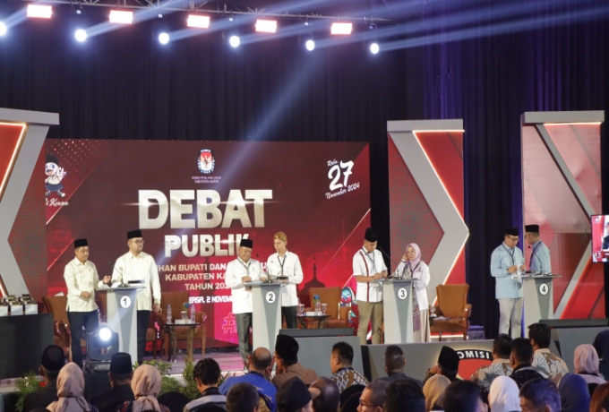 Debat Publik Pasangan Bupati dan Wakil Bupati Kampar Sukses Bejalan Aman dan lancar