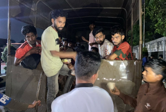 Pemkab Kampar Evakuasi dan Antar WNA Diduga pengungsi Rohingya menuju Rudenim Pekanbaru