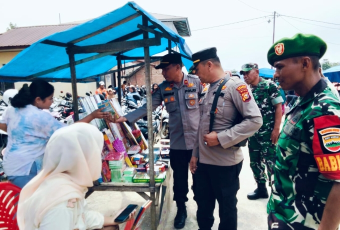 Sinergi TNI-POLRI Cek Pasar Tradisional, Pastikan Ketersediaan Kebutuhan Pokok Menjelang Lebaran