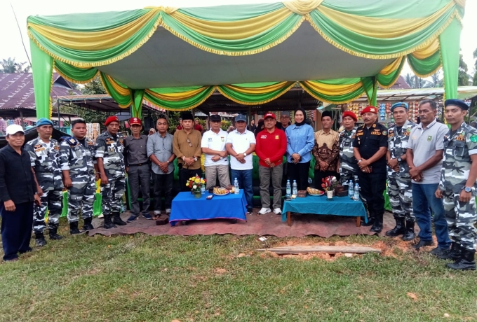 Wakili Bupati, Kadispora Kampar Resmi Buka Turnamen Sepak Bola Parsibers Cup II 2025