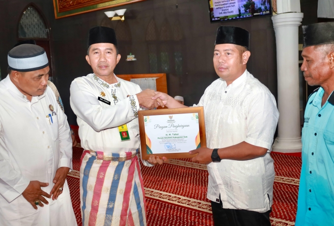 Plh Sekda Siak Ajak Muzakki Berzakat Melalui Baznas