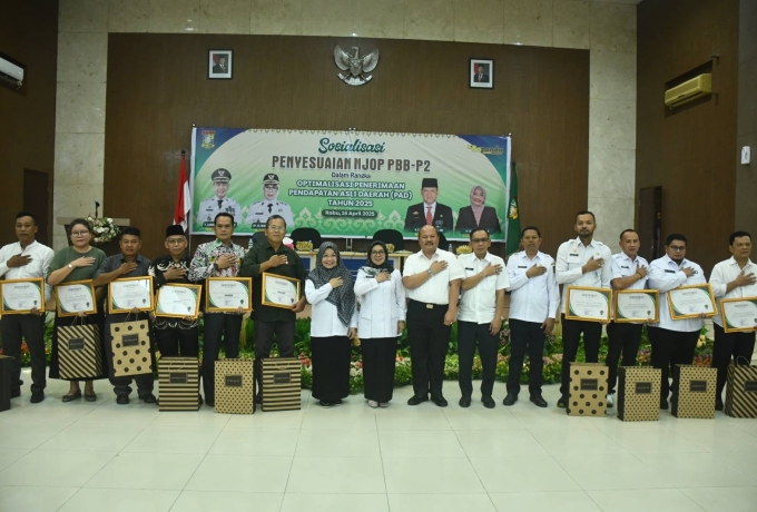 Dorong Optimalisasi PAD Tahun 2025, Wakil Bupati Kampar Buka Sosialisasi Penyesuaian NJOP PBB-P2