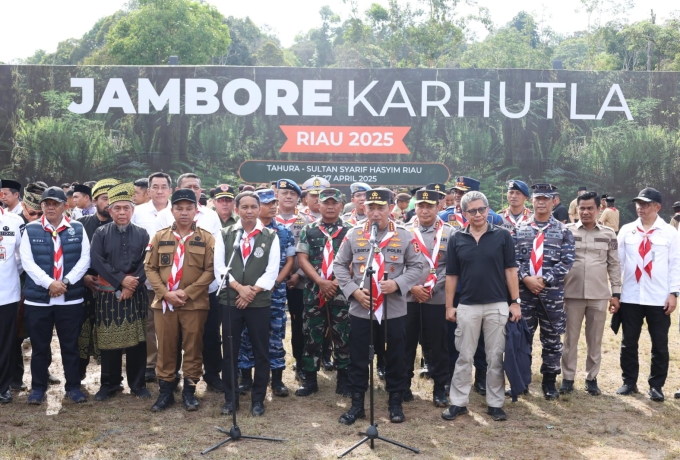 Kapolri Pimpin Pembukaan Jambore Karhutla Riau 2025, Pemuda Ujung Tombak Penjaga Kelestarian Lingkun