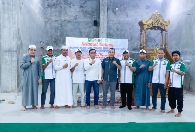 Bupati Kampar Lepas Atlet Memanah Berkuda /HBA Asal Kampar untuk Kejurnas di Bali