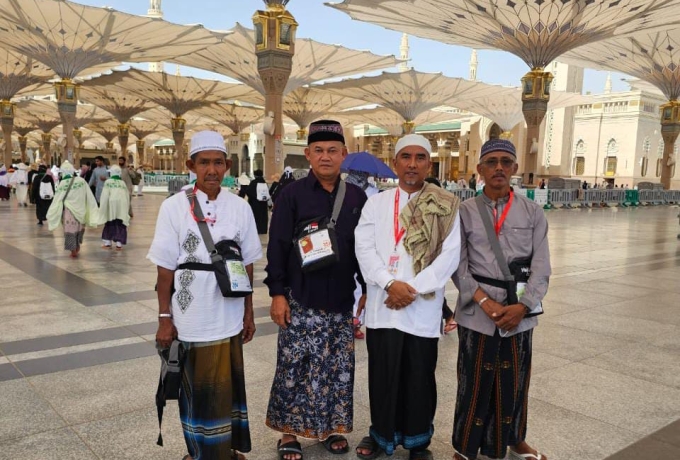 Berangkat Menunaikan Ibadah Haji Ketua DPRD Kampar Limpahkan Tugas Kepada Wakil Ketua