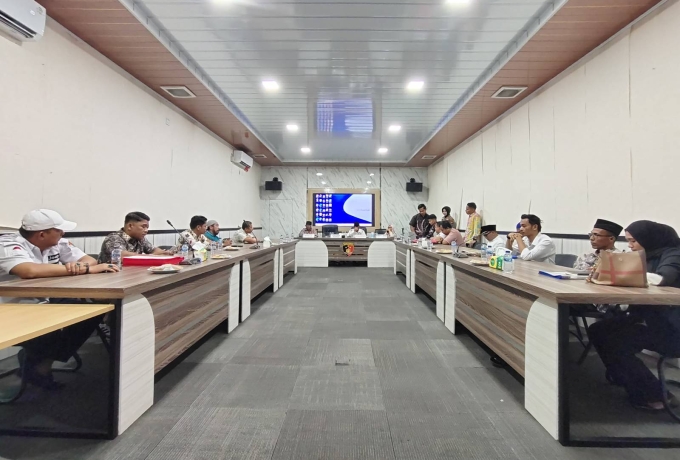 Bersama Kapolres, Komisi I DPRD Kampar Hadiri Mediasi Tindak Pidana Anak Kemanakan Persukuan