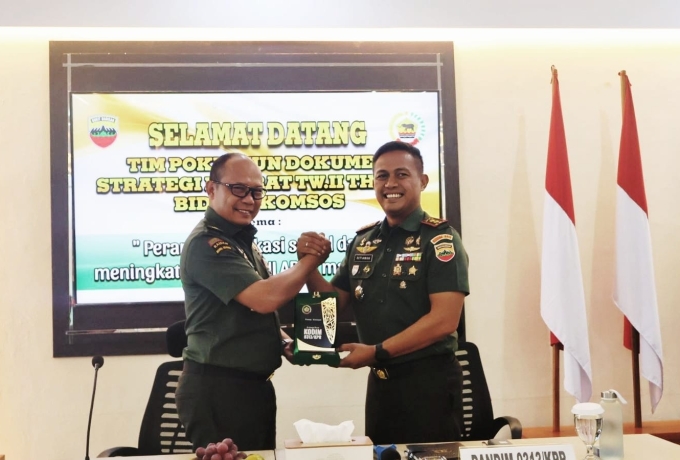 Menghimpun Data Strategi HANRAT Bidang Komsos, Tim POKJA KASAD Kunjungi Kodim 0313/Kpr