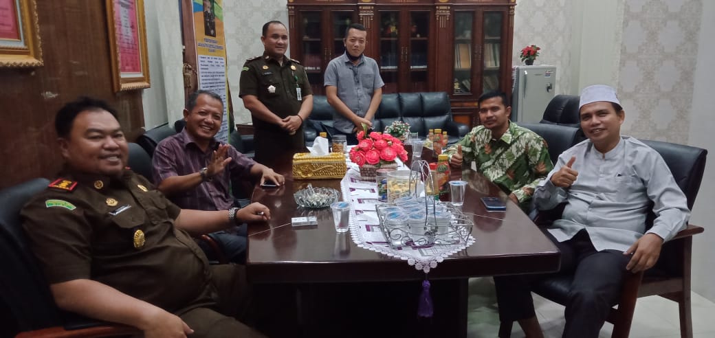 Kepala Kejari Kampar Sambut Hangat Kedatangan Pengurus Dewan Dakwah Kampar
