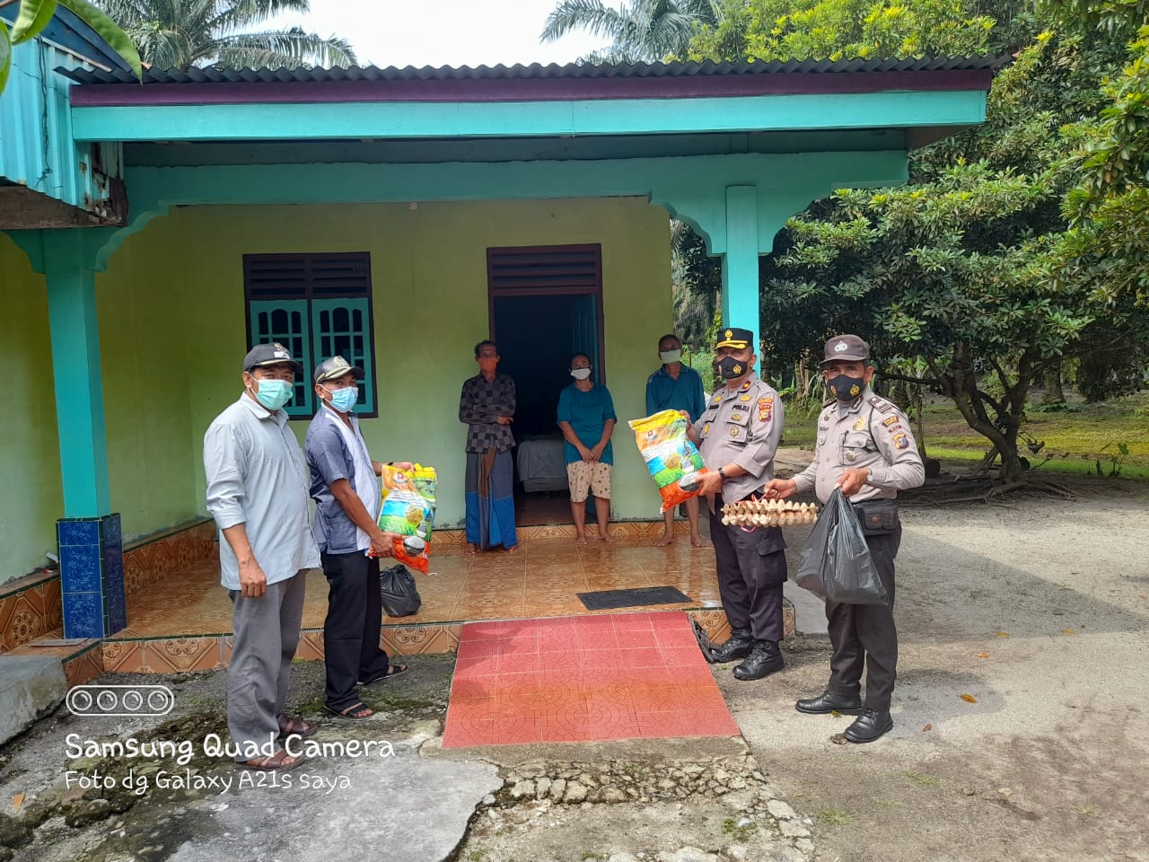 Kapolsek Tapung Lakukan Monitoring, Pantau Perkembangan Warga Yang Isolasi Mandiri