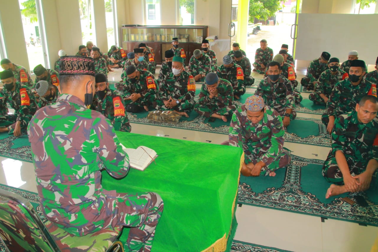 Tingkatkan Ketauladanan dan Etos Kerja Prajurit, Kodim 0313/Kpr Gelar Peringatan Maulid Nabi