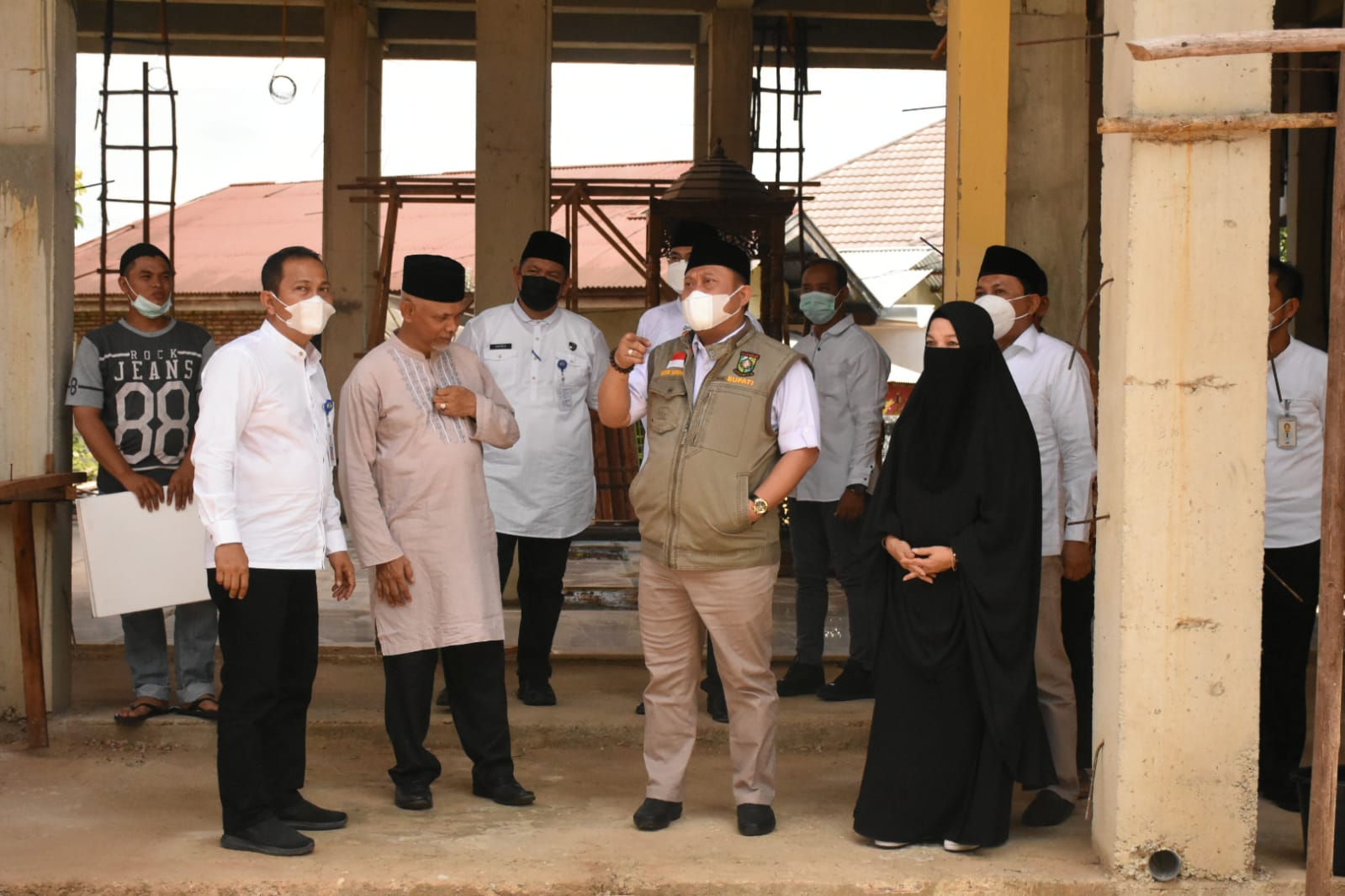 Bupati Kampar Bantuan Anak Yatim dan Apresiasi Kegiatan Sholawat Rutin yang diselenggarakan Bapenda