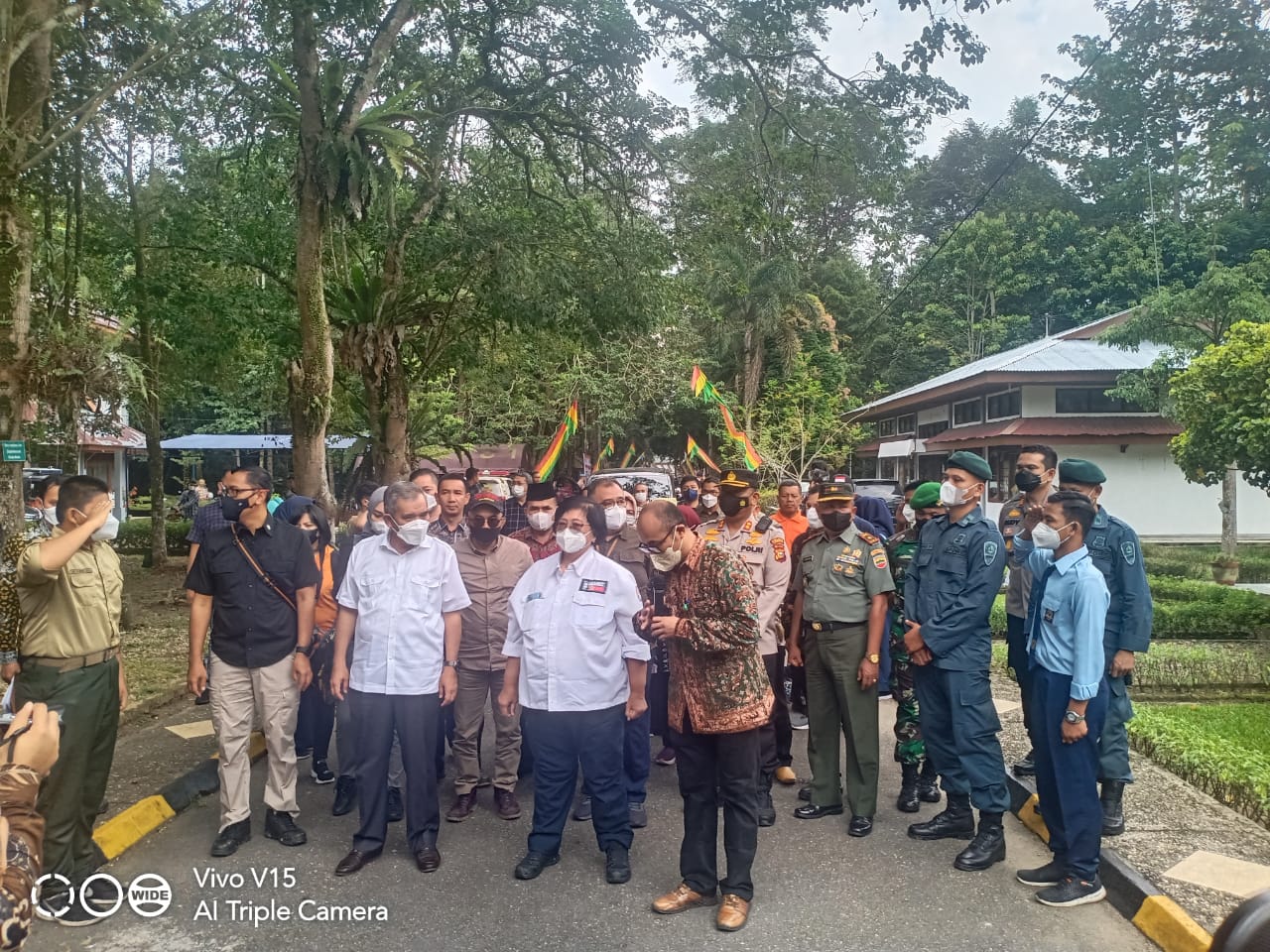 Danramil 01/Bkn Hadiri Kunjungan Menteri Lingkungan Hidup dan Kehutanan Ri