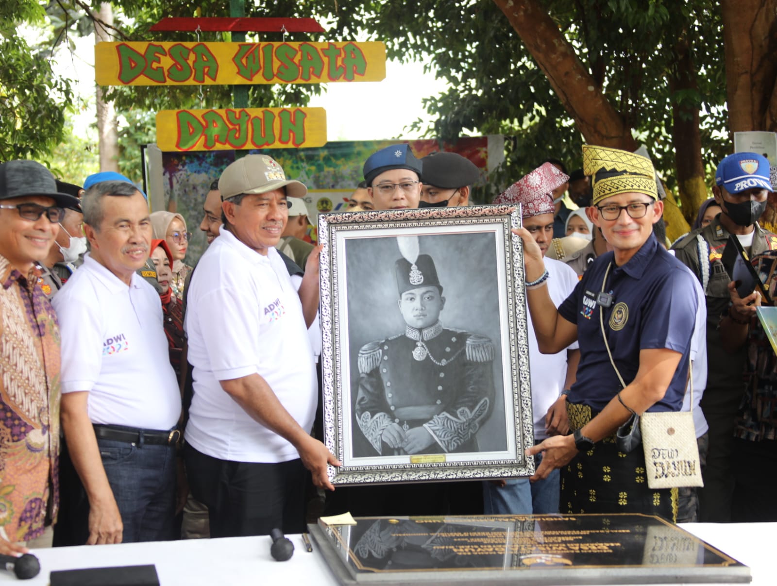 Berkunjung ke Wisata Embung Terpadu Dayun, Menparekraf Sandiaga Uno Rasa Balik Kampung