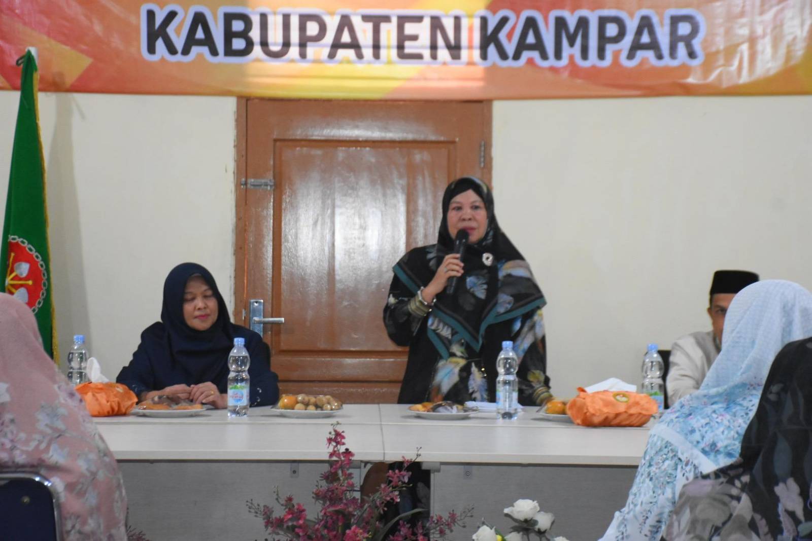 Pj Ketua TP PKK Kampar Bersama Ibu Ibu Ikuti Ceramah Agama PeringatiIsra Mi,rat