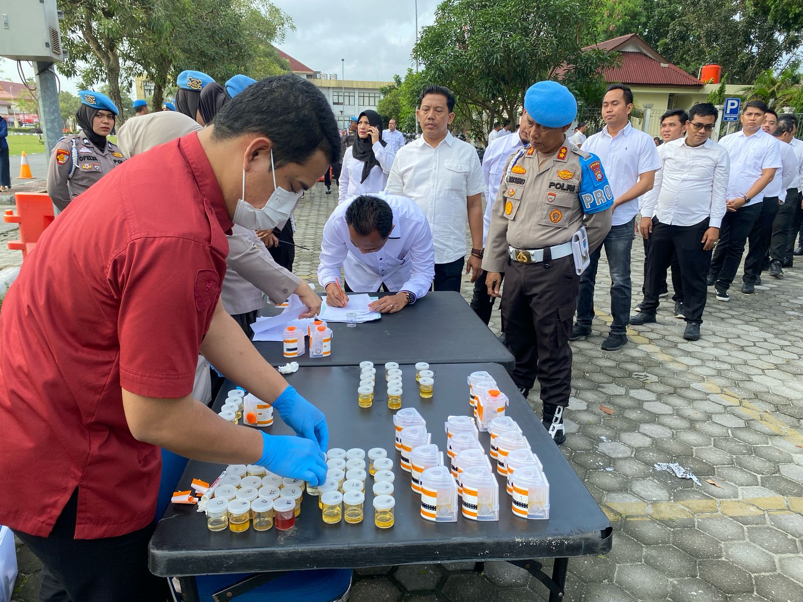 Dadakan Pengecekan Urine Personel, Kapolda Riau Usulkan Pemecatan atau PTDH Personel Positif Narkoba